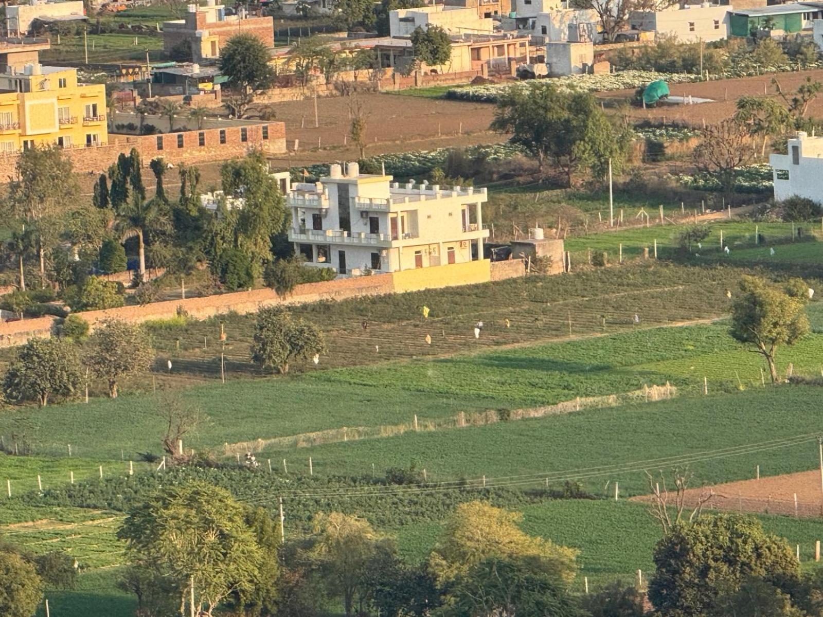 Hotel Divine Palace פושקאר מראה חיצוני תמונה